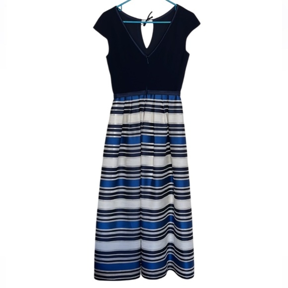 THEIA Couture Stripe Jacquard T-Dress TH882641 -Size 2 - Picture 4 of 14